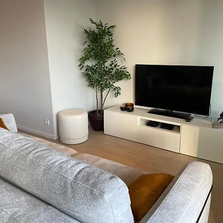 Near Sandy In Belgium, Cleaning Included *