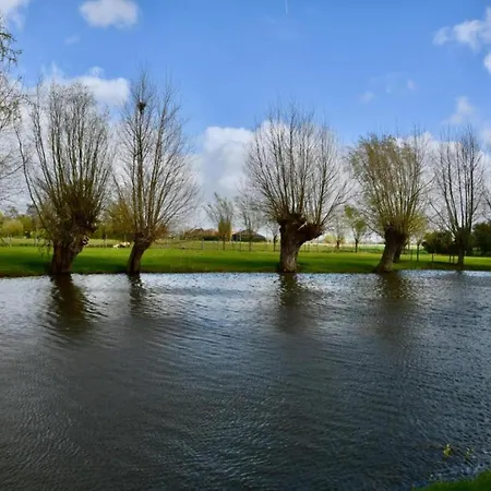 Near Sandy In Belgium, Cleaning Included * Nieuwpoort